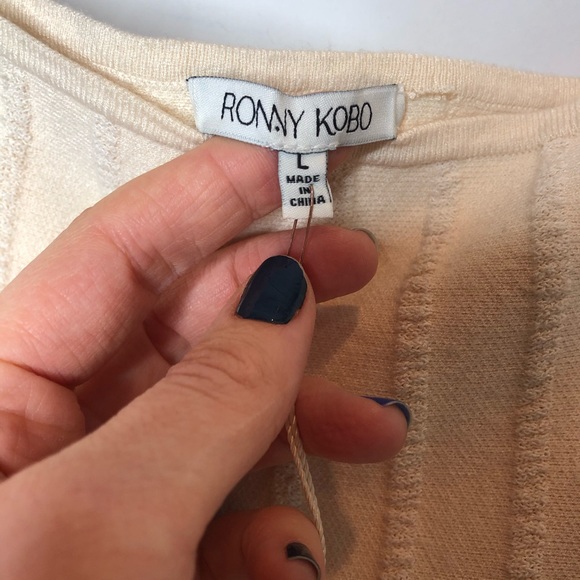 Ronny Kobo Karin dress Ivory off shoulder large - Picture 6 of 8